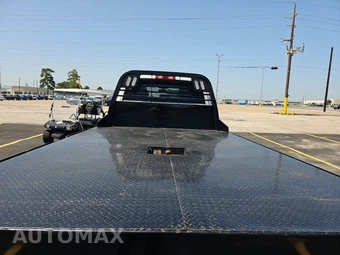 2024 Ram 5500 Cab Chassis Tradesman Crew Cab DRW - miniatura 16