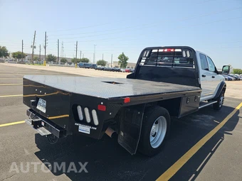 2024 Ram 5500 Cab Chassis Tradesman Crew Cab DRW - miniatura 4