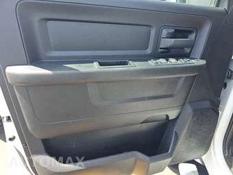 2024 Ram 5500 Cab Chassis Tradesman Crew Cab DRW - miniatura 9