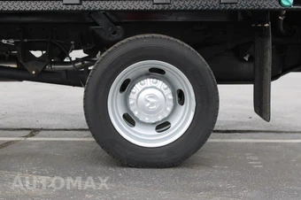 2024 Ram 5500 Cab Chassis Tradesman Crew Cab DRW - miniatura 39