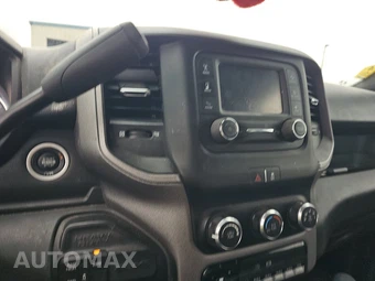 2024 Ram 5500 Cab Chassis Tradesman Crew Cab DRW – miniatura 11