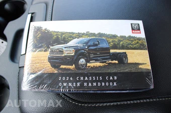 2024 Ram 5500 Cab Chassis Tradesman Regular Cab DRW - miniatura 33