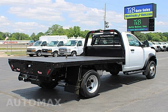 2024 Ram 5500 Cab Chassis Tradesman Regular Cab DRW - miniatura 5