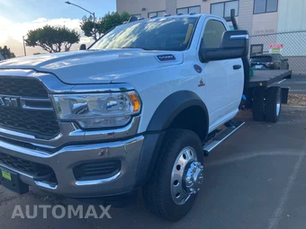 2024 Ram 5500 Cab Chassis Tradesman Regular Cab DRW - miniatura 3