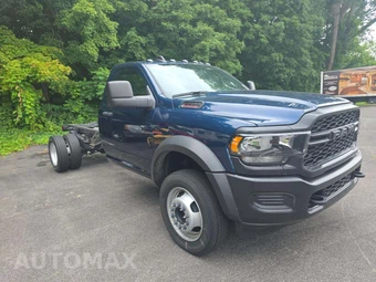 2024 Ram 5500 Cab Chassis Tradesman Regular Cab DRW - miniatura 4