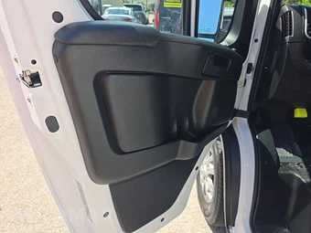 2024 Ram ProMaster 2500 Cargo Van SLT High Roof 159.0" WB - miniatura 9