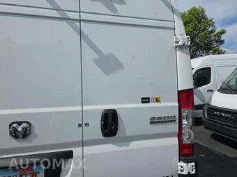 2024 Ram ProMaster 2500 Cargo Van Tradesman High Roof 159.0" WB - miniatura 23