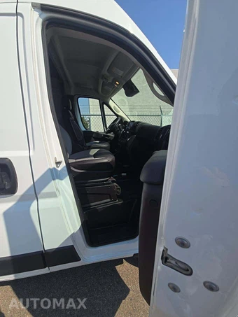 2024 Ram ProMaster 2500 Cargo Van Tradesman High Roof 159.0" WB - miniatura 18