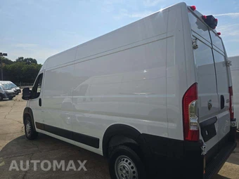 2024 Ram ProMaster 2500 Cargo Van Tradesman High Roof 159.0" WB - miniatura 2