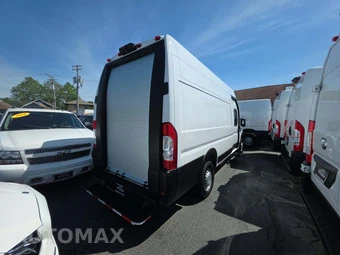 2024 Ram ProMaster 3500 Delivery Van Tradesman 159.0" WB - miniatura 3