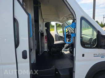 2024 Ram ProMaster 3500 Delivery Van Tradesman 159.0" WB - miniatura 16