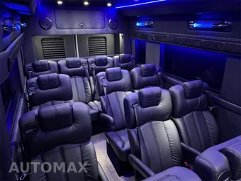 2024 Ram ProMaster 3500 Window Van SLT+ High Roof 159.0" WB - miniatura 10