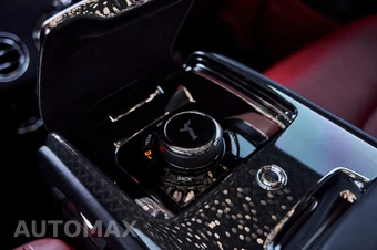 2024 Rolls-Royce Cullinan Black Badge - miniatura 57