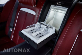 2024 Rolls-Royce Cullinan Black Badge - miniatura 64