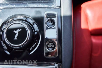 2024 Rolls-Royce Cullinan Black Badge - miniatura 79
