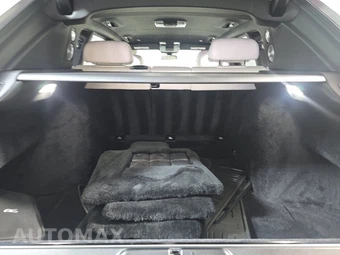 2024 Rolls-Royce Cullinan Black Badge – miniatura 17