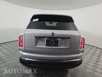 2024 Rolls-Royce Cullinan Black Badge – miniatura 5