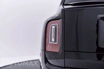 2024 Rolls-Royce Cullinan Black Badge - miniatura 23