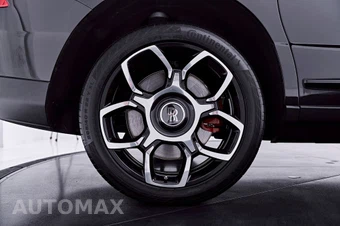 2024 Rolls-Royce Cullinan Black Badge - miniatura 26