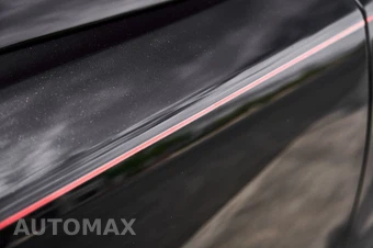 2024 Rolls-Royce Cullinan Black Badge - miniatura 9