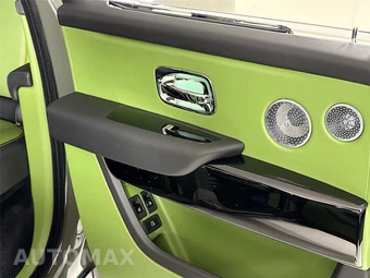 2024 Rolls-Royce Cullinan - miniatura 27