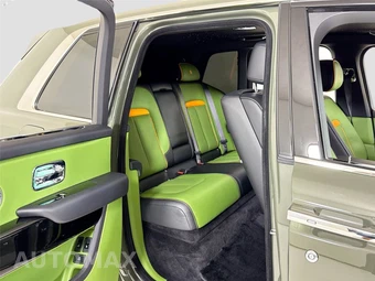2024 Rolls-Royce Cullinan - miniatura 30