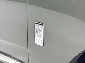 2024 Rolls-Royce Cullinan - miniatura 40