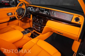 2024 Rolls-Royce Phantom - miniatura 15