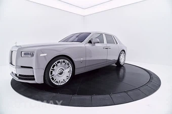 2024 Rolls-Royce Phantom - miniatura 14