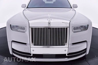 2024 Rolls-Royce Phantom - miniatura 22