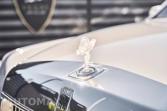 2024 Rolls-Royce Phantom - miniatura 8