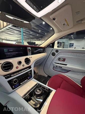 2024 Rolls-Royce Spectre - miniatura 21