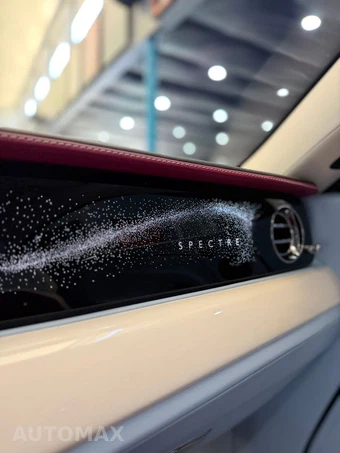2024 Rolls-Royce Spectre - miniatura 23
