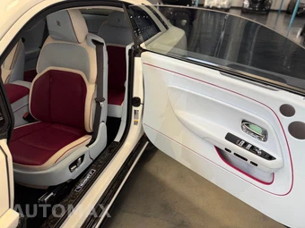 2024 Rolls-Royce Spectre - miniatura 3