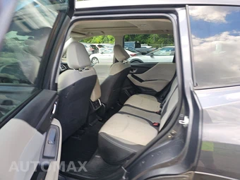 2024 Subaru Forester Premium - miniatura 13