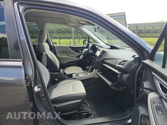 2024 Subaru Forester Premium - miniatura 8