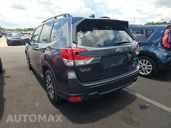 2024 Subaru Forester Premium - miniatura 6