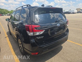 2024 Subaru Forester Premium - miniatura 6