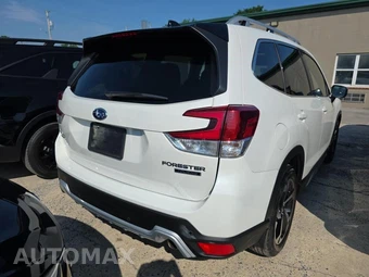2024 Subaru Forester Touring - miniatura 5