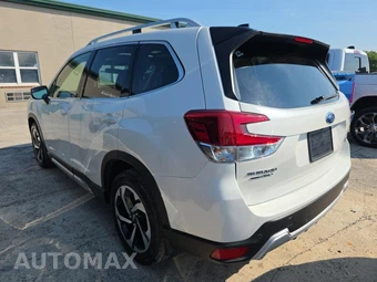 2024 Subaru Forester Touring - miniatura 6