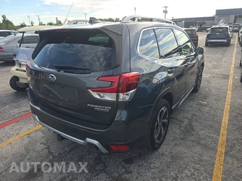 2024 Subaru Forester Touring - miniatura 4