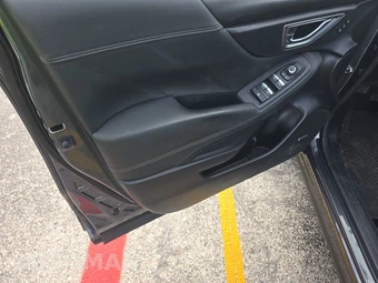 2024 Subaru Forester Touring - miniatura 9