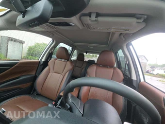 2024 Subaru Forester Touring - miniatura 8