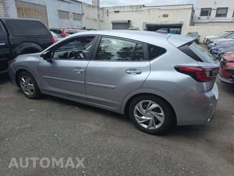 2024 Subaru Impreza 5-Door - miniatura 2