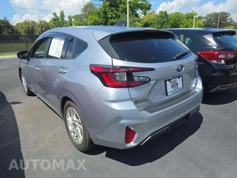 2024 Subaru Impreza 5-Door - miniatura 2