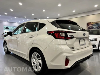 2024 Subaru Impreza 5-Door - miniatura 5
