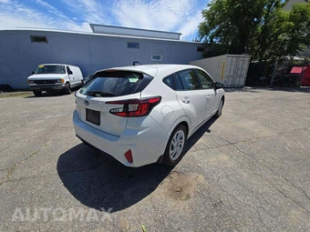 2024 Subaru Impreza 5-Door - miniatura 3