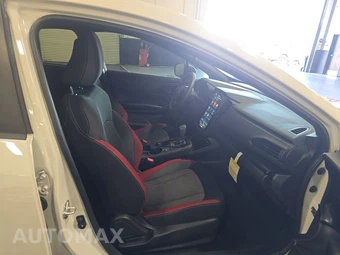 2024 Subaru Impreza 5-Door RS – miniatura 8