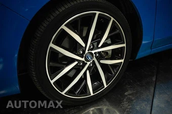 2024 Subaru Impreza 5-Door Sport - miniatura 3