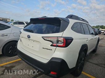 2024 Subaru Outback Onyx Edition - miniatura 4